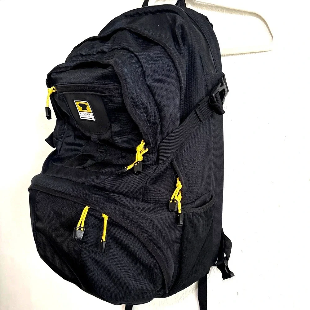 Mountainsmith Spectrum Camera Backpack Black Yellow Padded DSLR Laptop Bag